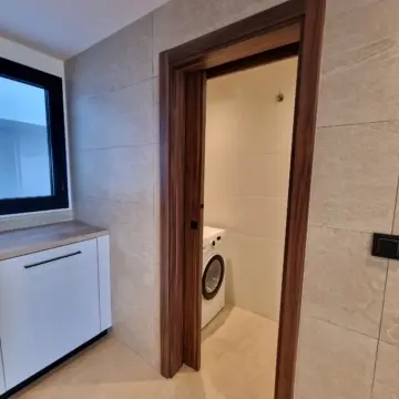 Luksusowe Apartamenty i Penthousy z Widokiem na Jezioro i Pola Golfowe w Nueva Andalucía – 19