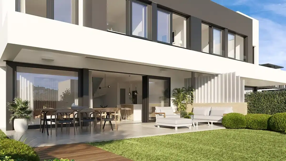 Wille bliźniacze z tarasem solarium i widokiem na morze – Estepona – 10
