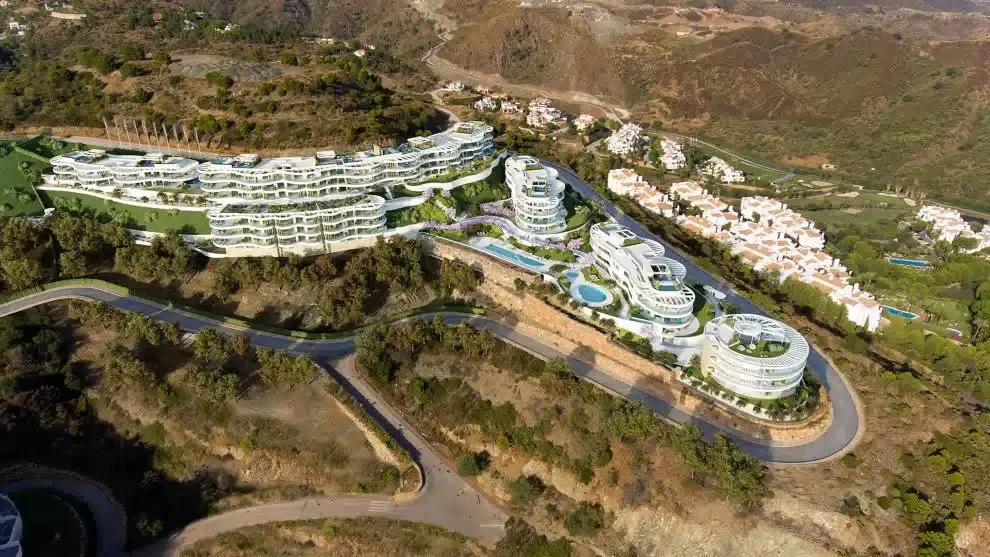 Apartamenty i penthousy z prywatnymi basenami i panoramą morza – La Quinta, Benahavís – 4