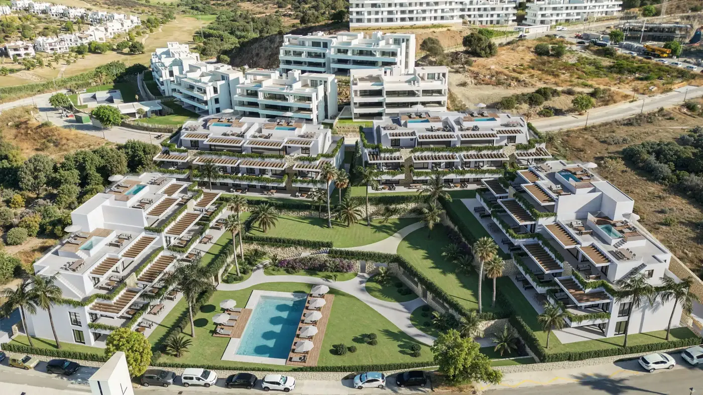Kameralne apartamenty z widokiem na morze w zachodniej Esteponie – 3