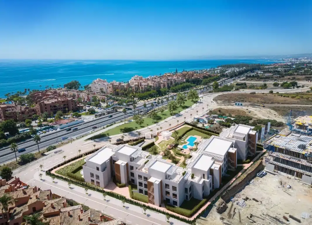 Butikowe Apartamenty i Penthouse z Basenem na New Golden Mile w Esteponie – 8