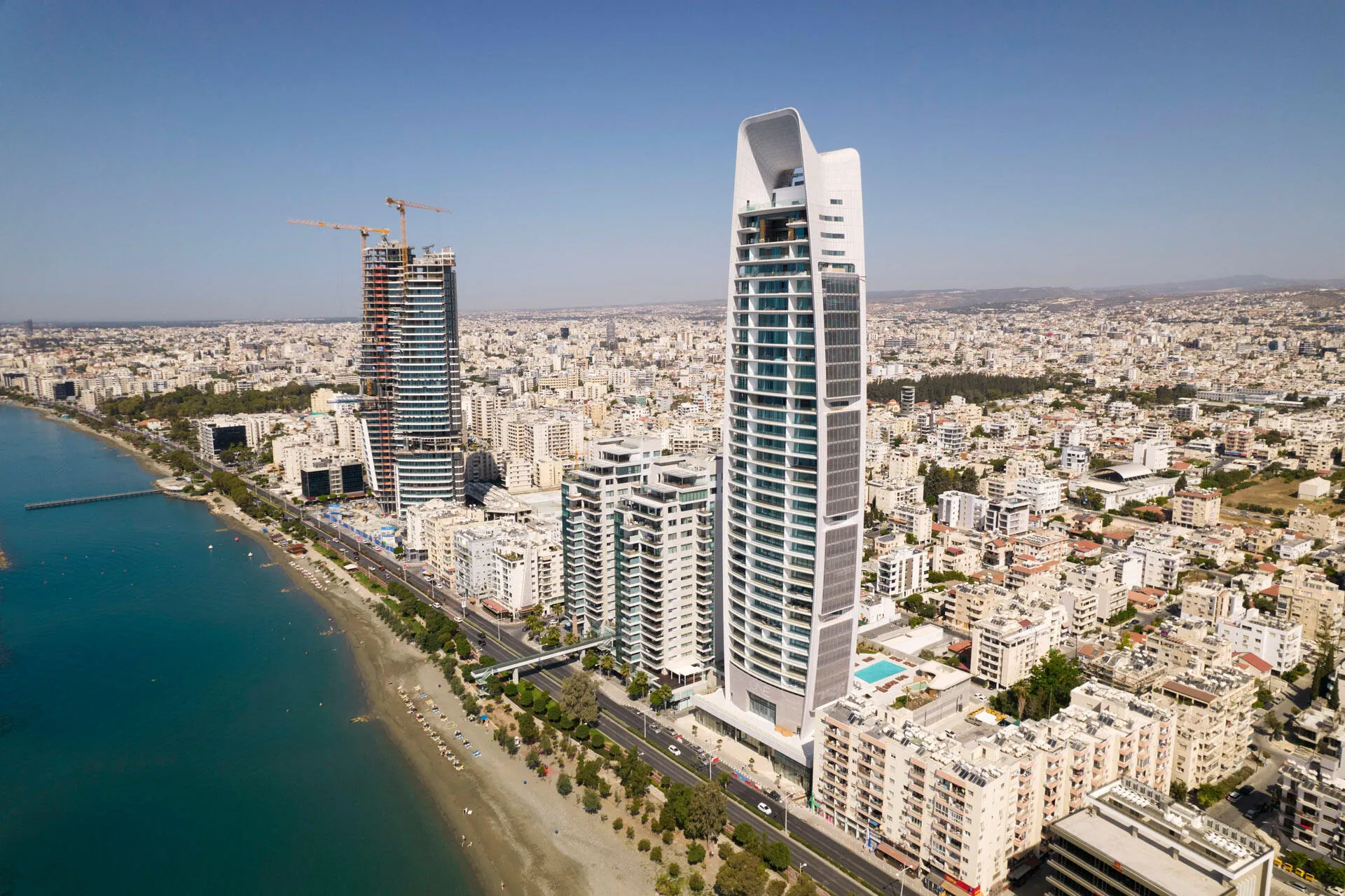 Ekskluzywne Apartamenty i Dupleksy w Najwyższym Nadmorskim Wieżowcu – Limassol – 2