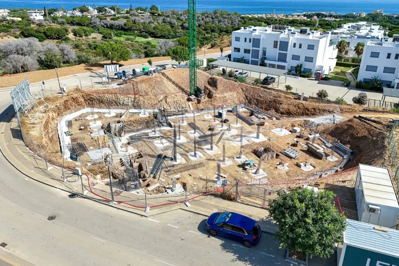 Luksusowe Apartamenty i Penthousy z Prywatnymi Basenami i Widokiem na Morze w Cabopino — Marbella, Hiszpania (zdjęcie 4 z 15)