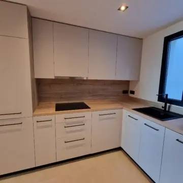 Luksusowe Apartamenty i Penthousy z Widokiem na Jezioro i Pola Golfowe w Nueva Andalucía — Marbella, Hiszpania (zdjęcie 18 z 20)