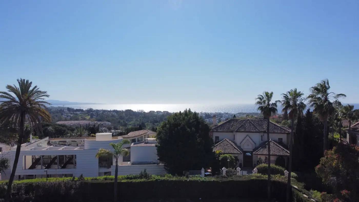 Ekskluzywne Wille Bliźniacze z Prywatnymi Basenami i Kinem Plenerowym w Nueva Andalucía — Marbella, Hiszpania (zdjęcie 18 z 18)