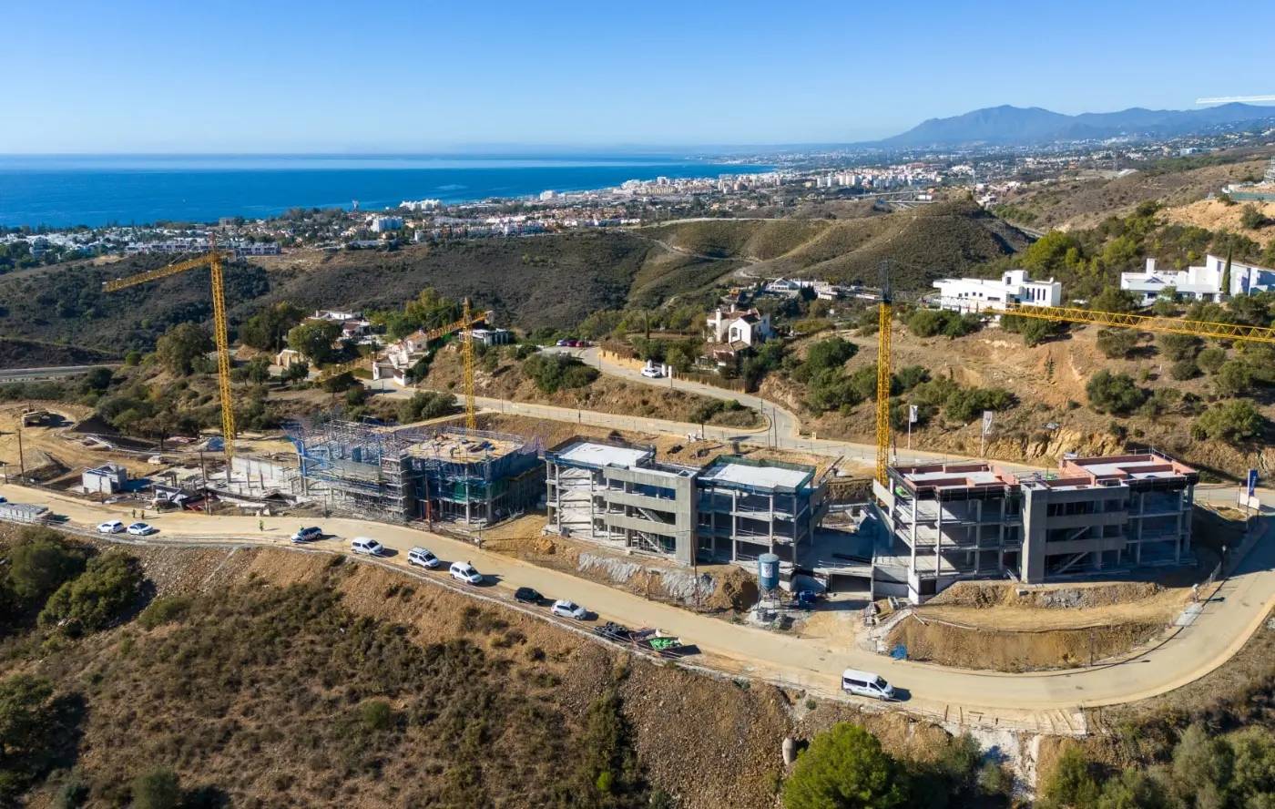 Ekskluzywne Apartamenty z Widokiem na Morze w Prestiżowej Urbanizacji Altos de los Monteros, Marbella — Marbella, Hiszpania (zdjęcie 4 z 10)