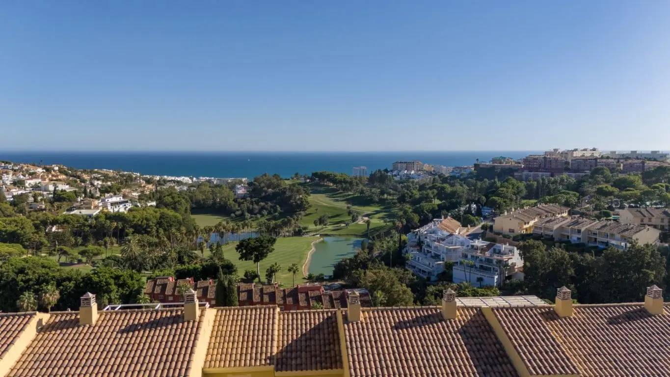 Apartamenty z Panoramicznym Widokiem na Morze w Benalmádenie — Benalmádena, Hiszpania (zdjęcie 5 z 10)