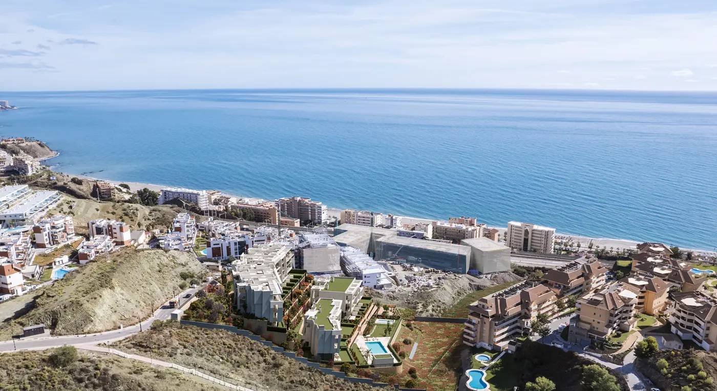 Luksusowe Apartamenty i Penthousy przy Plaży z Widokiem na Morze w El Higuerón — Fuengirola, Hiszpania (zdjęcie 9 z 9)