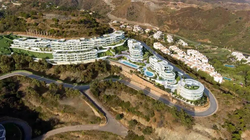 Apartamenty i penthousy z prywatnymi basenami i panoramą morza – La Quinta, Benahavís — Benahavís, Hiszpania (zdjęcie 4 z 10)