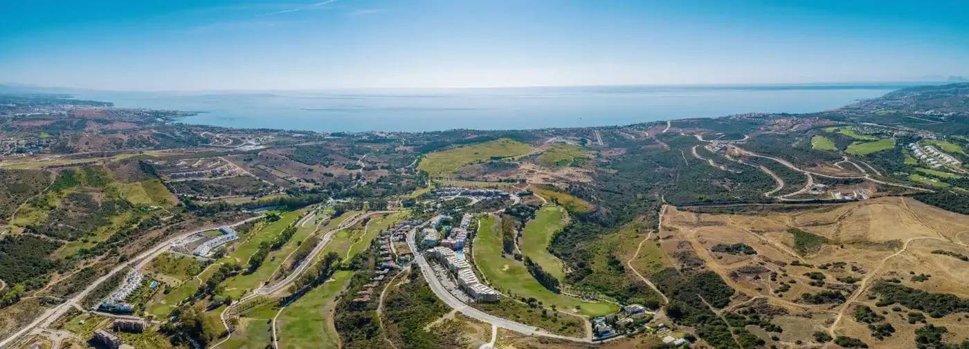 Apartamenty i penthousy z widokiem na pole golfowe w Estepona Golf — Estepona, Hiszpania (zdjęcie 9 z 25)