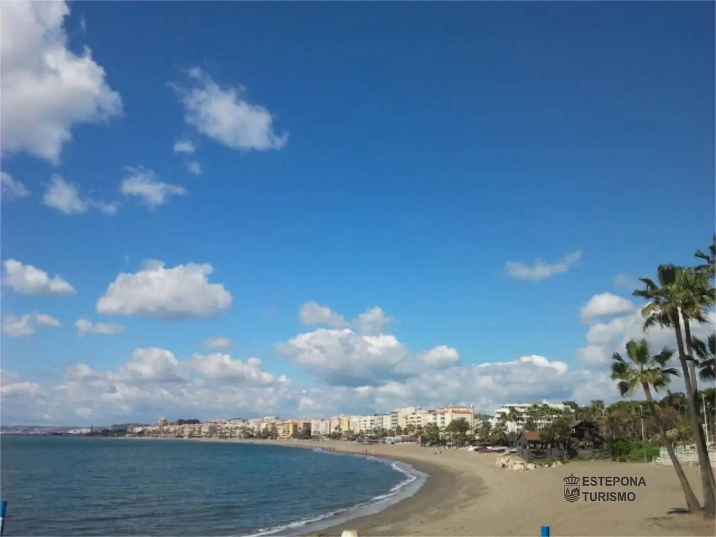 Apartamenty i penthousy z widokiem na pole golfowe w Estepona Golf — Estepona, Hiszpania (zdjęcie 19 z 25)