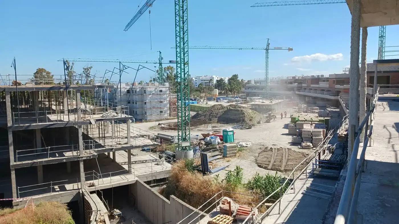 Piękne, eleganckie apartamenty na Nowej Złotej Mili w Esteponie — Estepona, Hiszpania (zdjęcie 19 z 41)