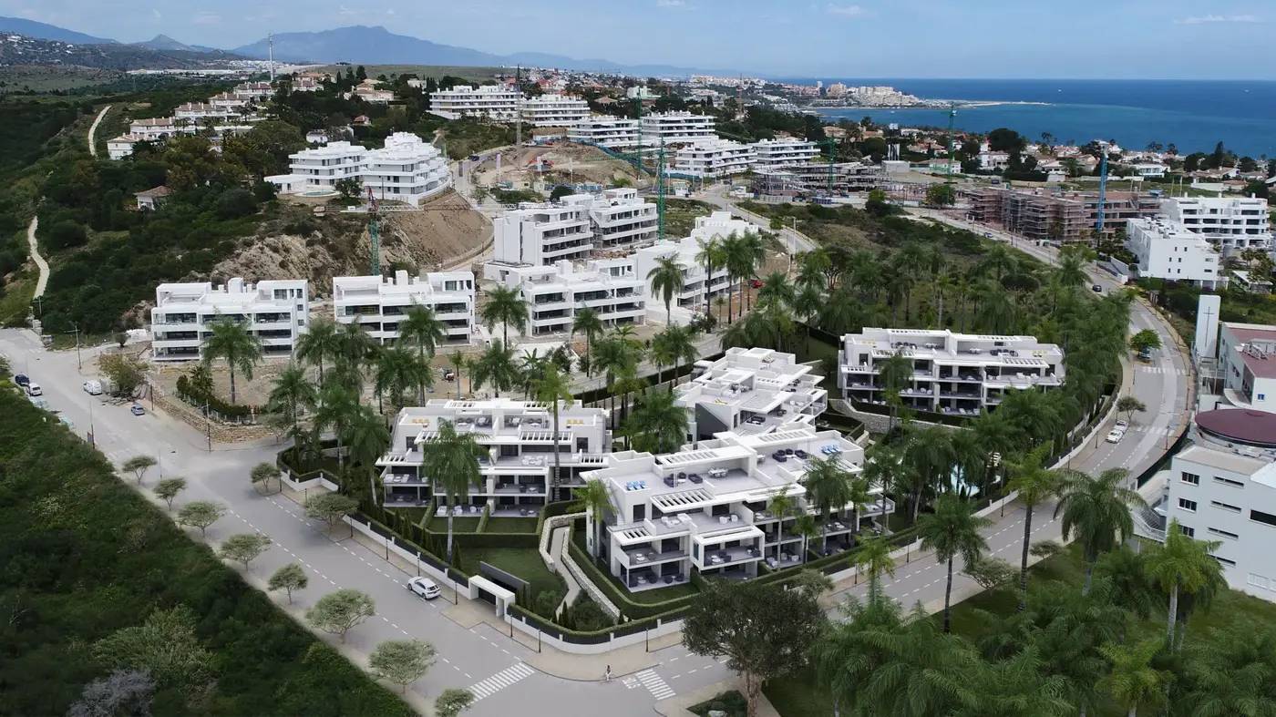 Luksusowe Apartamenty i Penthouse z Przestronnymi Tarasami w Esteponie — Estepona, Hiszpania (zdjęcie 7 z 22)