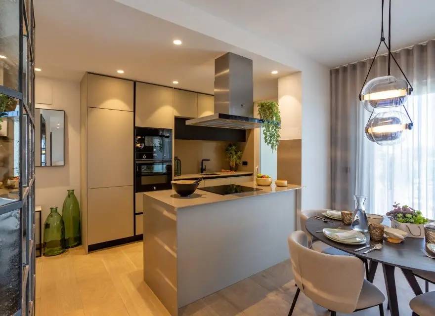 Nowoczesne Bungalowy z Ogrodem lub Solarium w Resorcie Golfowym — Algorfa, Hiszpania (zdjęcie 6 z 12)