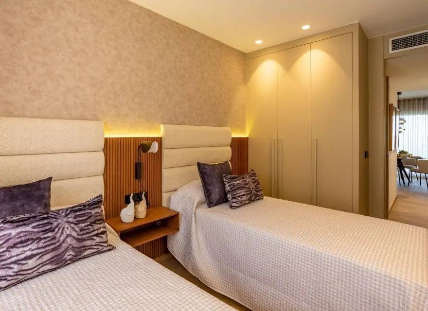 Nowoczesne Bungalowy z Ogrodem lub Solarium w Resorcie Golfowym — Algorfa, Hiszpania (zdjęcie 10 z 12)