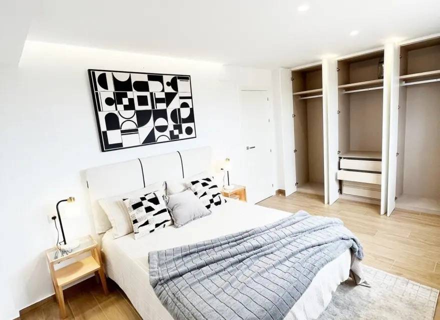 Gotowe Wille z Basenem i Solarium w Ekskluzywnym Resorcie Golfowym — Algorfa, Hiszpania (zdjęcie 13 z 15)