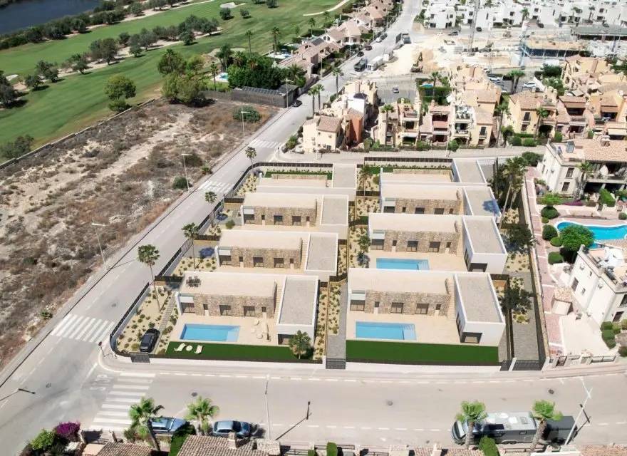 Butikowe Wille z Basenem i Solarium w Drugiej Linii Pola Golfowego — Algorfa, Hiszpania (zdjęcie 8 z 14)