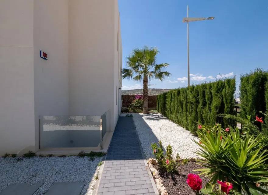 Designerska Willa z Basenem i Widokiem na Pole Golfowe La Finca — Algorfa, Hiszpania (zdjęcie 6 z 15)