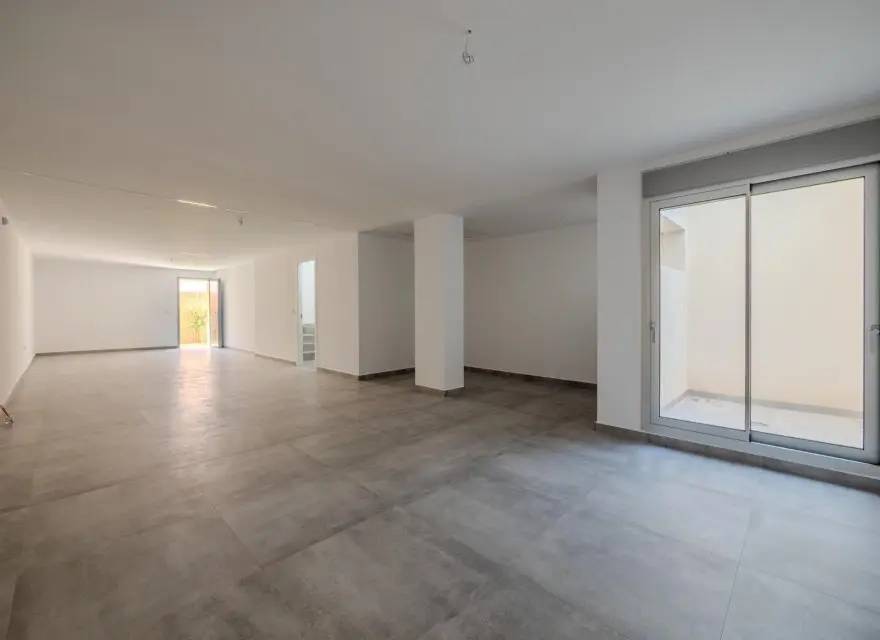 Designerska Willa z Basenem i Widokiem na Pole Golfowe La Finca — Algorfa, Hiszpania (zdjęcie 14 z 15)