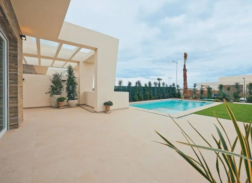Nowoczesne Wille z Basenem i Piwnicą 171 m² w Resorcie La Finca Golf — Algorfa, Hiszpania (zdjęcie 3 z 15)