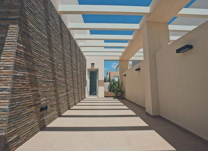 Nowoczesne Wille z Basenem i Piwnicą 171 m² w Resorcie La Finca Golf — Algorfa, Hiszpania (zdjęcie 4 z 15)