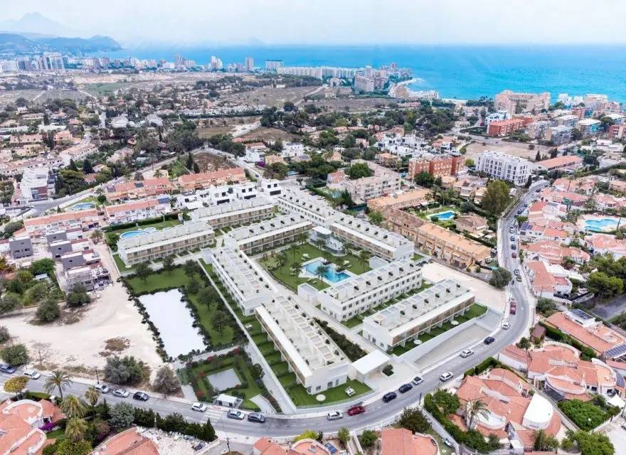 Domy Bliźniacze na Zielonym Osiedlu 5 Minut od Plaży Muchavista — San Juan de Alicante, Hiszpania (zdjęcie 4 z 15)