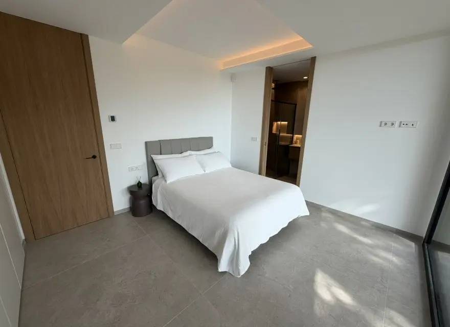 Elegancka Willa z Basenem, Solarium i Tarasami 2 km od Morza — Altea, Hiszpania (zdjęcie 12 z 15)