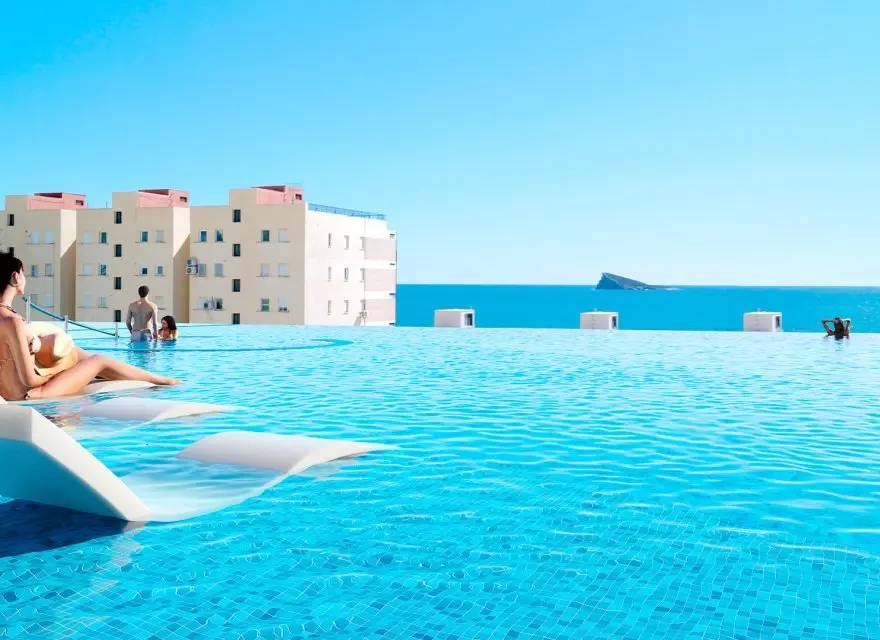 Luksusowe Apartamenty w Ikonicznych Wieżach kilka Metrów od Plaży Poniente — Benidorm, Hiszpania (zdjęcie 6 z 14)