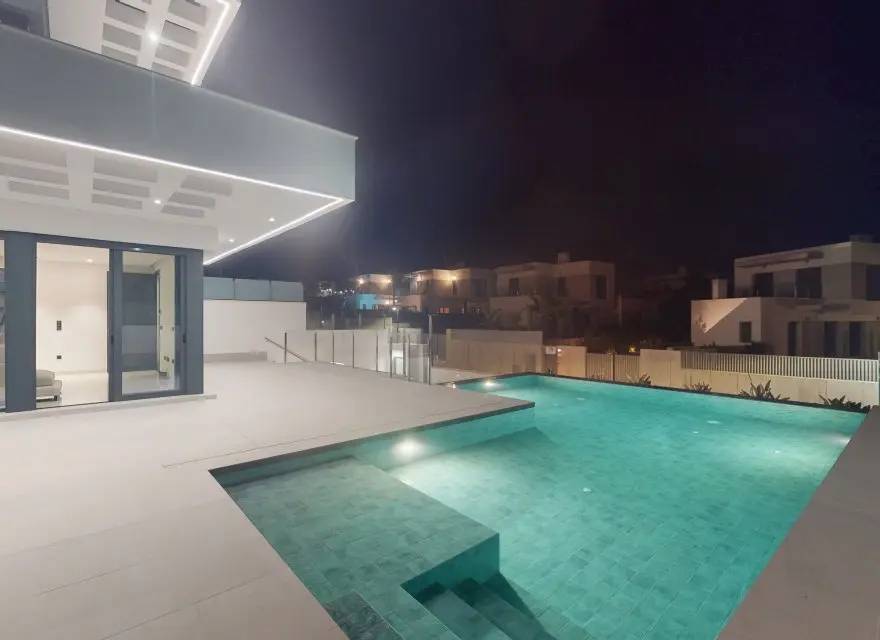 Luksusowe Wille z Basenem, Piwnicą i Tarasem z Widokiem na Benidorm — Finestrat, Hiszpania (zdjęcie 4 z 15)