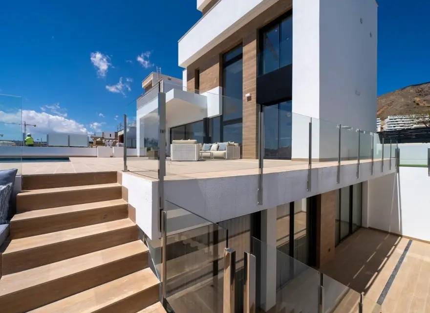 Luksusowe Wille z Windą, Basenem Infinity i Solarium z Widokiem na Benidorm — Finestrat, Hiszpania (zdjęcie 5 z 15)