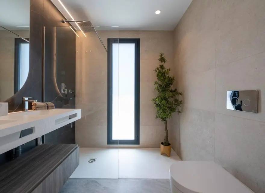 Luksusowe Wille z Windą, Basenem Infinity i Solarium z Widokiem na Benidorm — Finestrat, Hiszpania (zdjęcie 14 z 15)