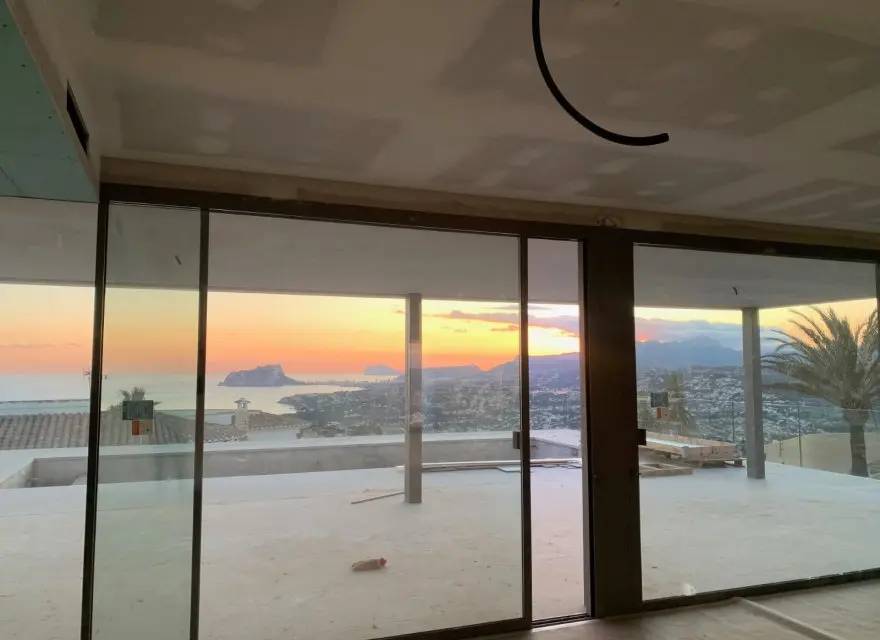 Willa z Widokiem 180° na Morze i Ifach na Działce 842 m² w Cumbre del Sol — Benitachell, Hiszpania (zdjęcie 10 z 12)