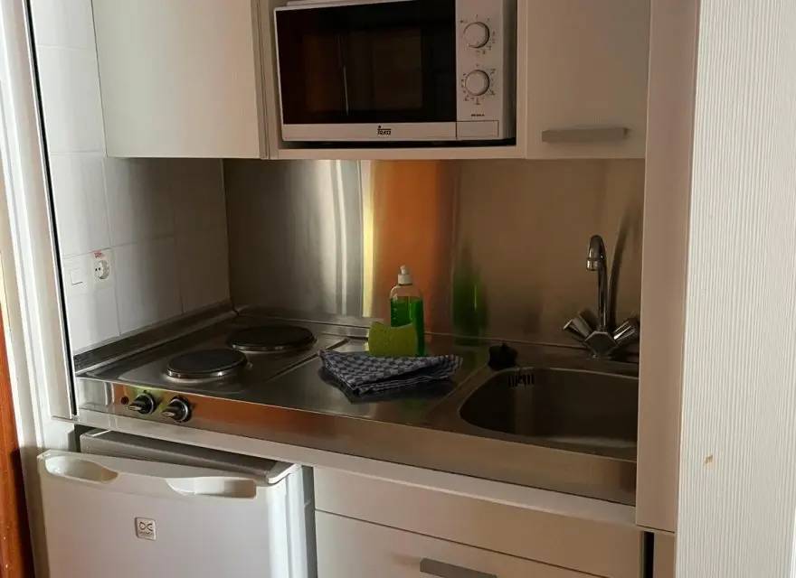 Studio z Tarasem i Parkingiem Kilka Kroków od Zatoki La Calalga w Calpe — Calpe, Hiszpania (zdjęcie 6 z 10)