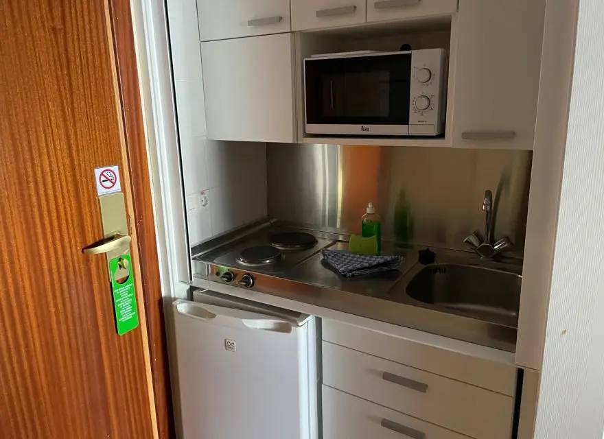 Studio z Tarasem i Parkingiem Kilka Kroków od Zatoki La Calalga w Calpe — Calpe, Hiszpania (zdjęcie 7 z 10)