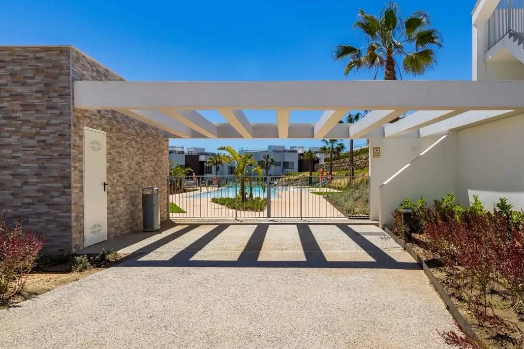 Penthouse dwupoziomowy (duplex) - ekskluzywna  dzielnica Los Monteros  — Marbella, Hiszpania (zdjęcie 4 z 20)